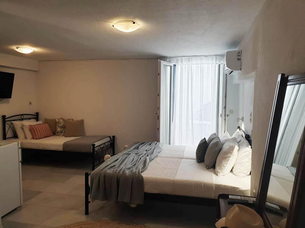 Ferienwohnung Anemos Town Naxos City Exterior foto